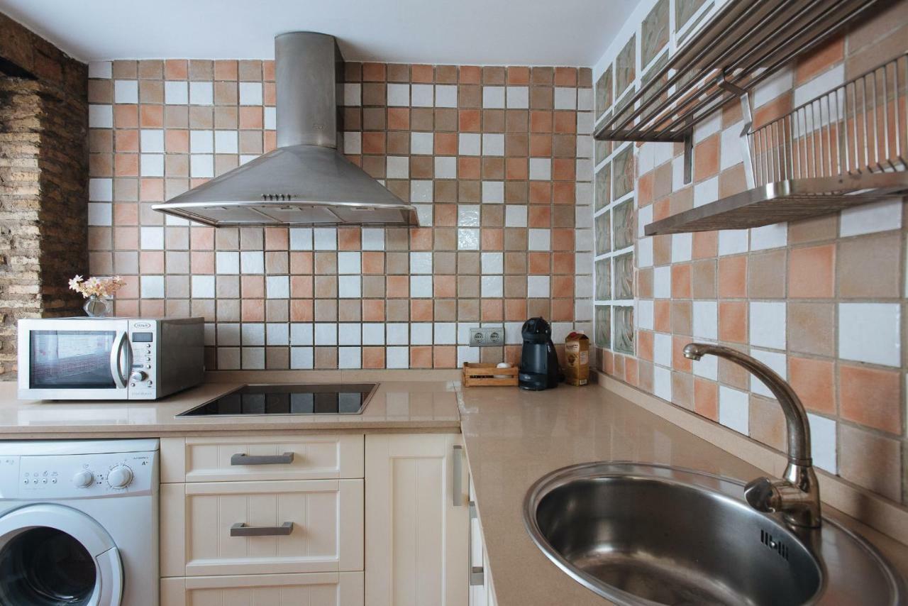 Cozy Attic With Terrace- 1Bd 1Bth- San Vicente Apartment Севиля Екстериор снимка