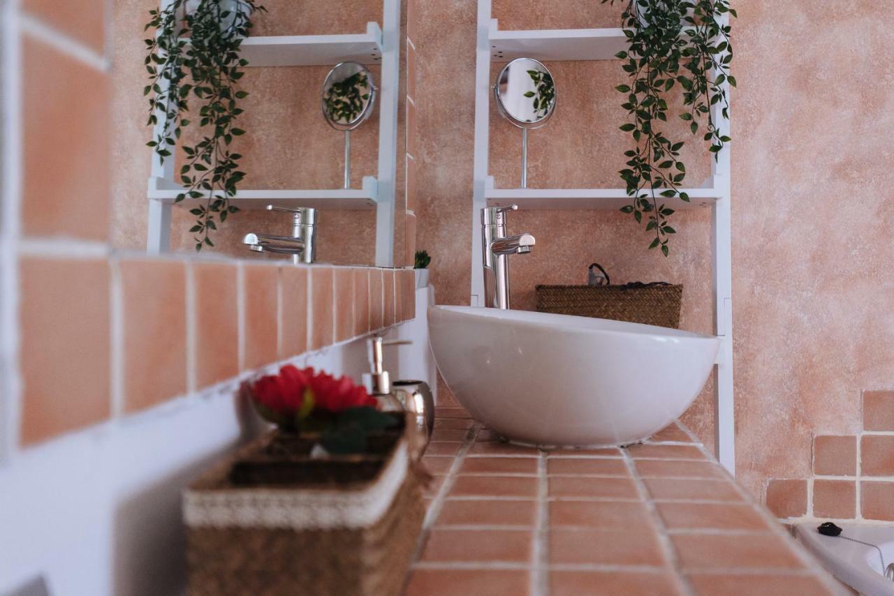 Cozy Attic With Terrace- 1Bd 1Bth- San Vicente Apartment Севиля Екстериор снимка