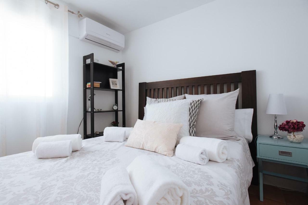 Cozy Attic With Terrace- 1Bd 1Bth- San Vicente Apartment Севиля Екстериор снимка