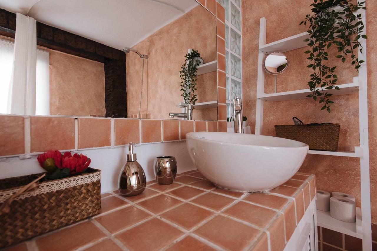 Cozy Attic With Terrace- 1Bd 1Bth- San Vicente Apartment Севиля Екстериор снимка